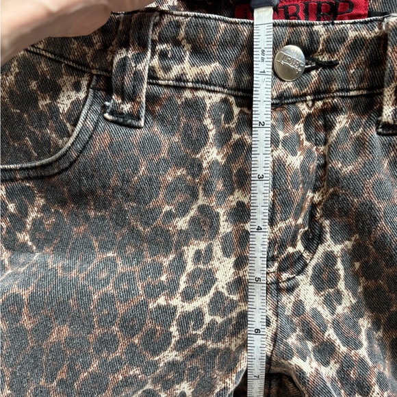 Leopard Print Tripp Nyc Jeans size 7 - Picture 4 of 5